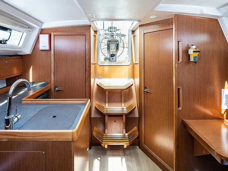 Yacht charter Vlycho billig Cruiser 33