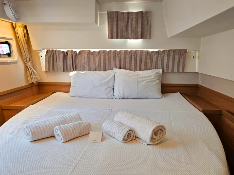 Yacht charter Fethiye billig Lagoon 42