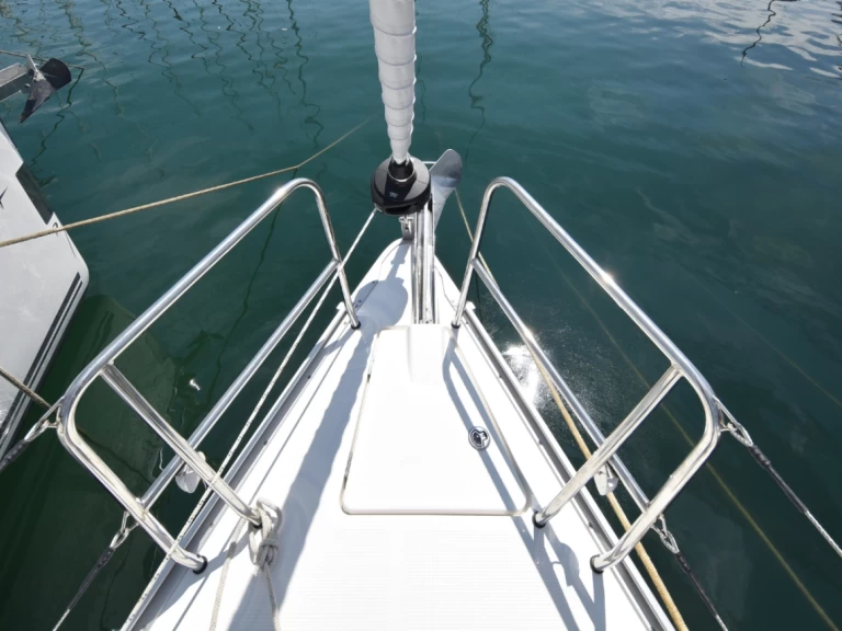 Yacht charter Pirovac billig Cruiser 37