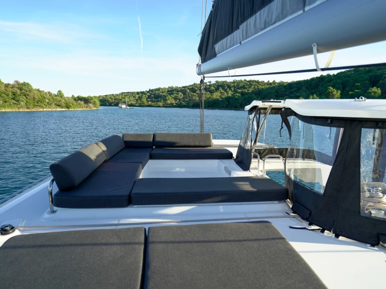 Uthyrning Katamaran  Lagoon med en båtlicens 