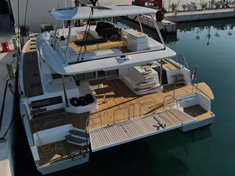 Hyr en Lagoon Lagoon 60 Kaštela 