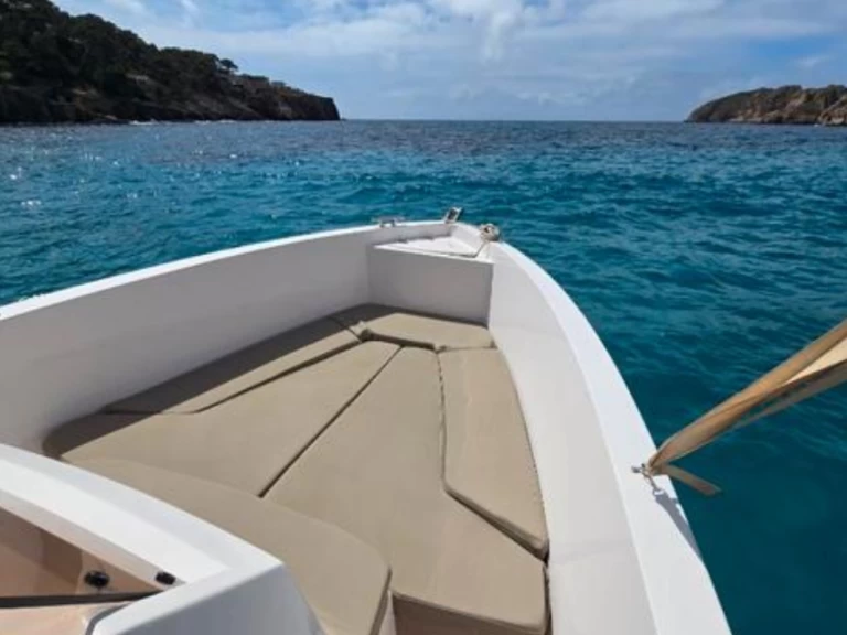 Uthyrning Motorbåt  Boats mak med en båtlicens 