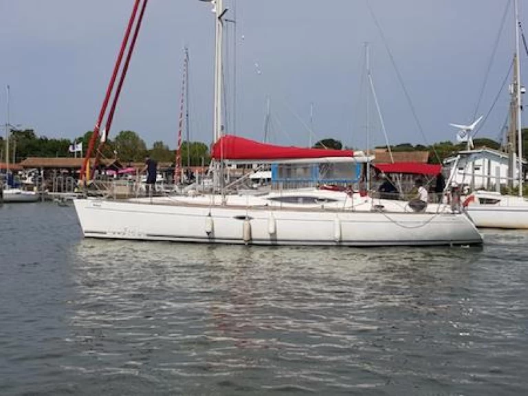 Hyr en Alliaura-Marine FEELING 44 DI Quiberon 