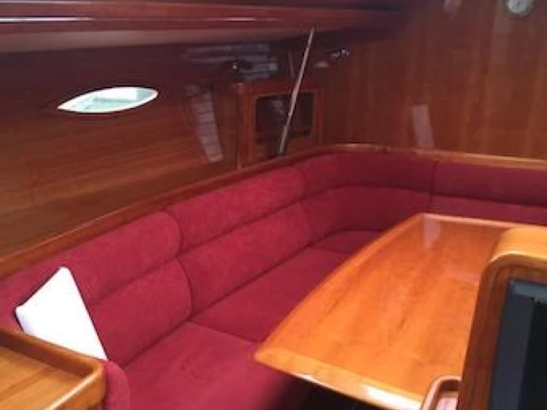 Yacht charter Quiberon billig FEELING 44 DI