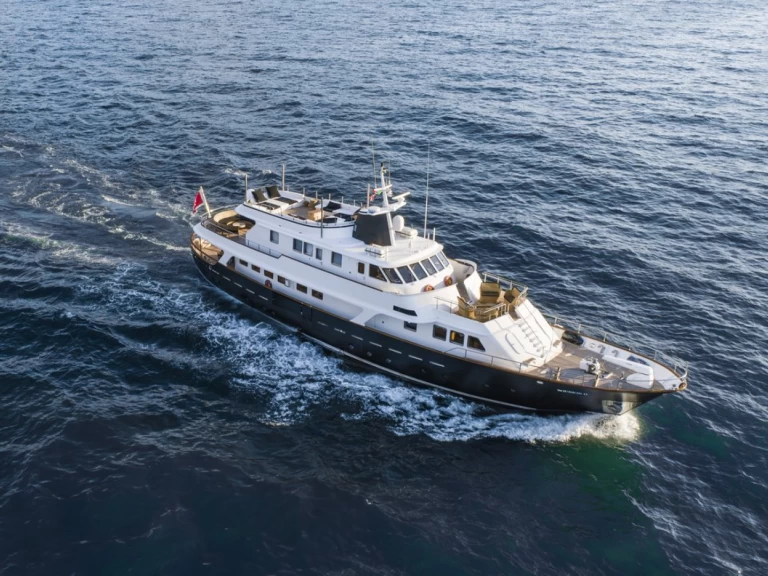 Azimut Sounion II charter bareboat eller skeppad i Alimos