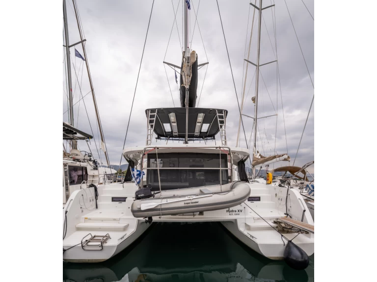 Katamaran  för uthyrning Nea Peramos till det bästa priset 