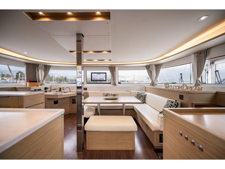 Yacht charter Lefkáda billig Lagoon 46