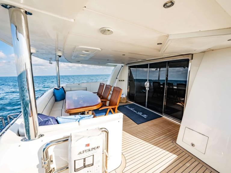 Båtuthyrning Johnson SOUTHERN BELLE i Saint Thomas Island på Samboat 