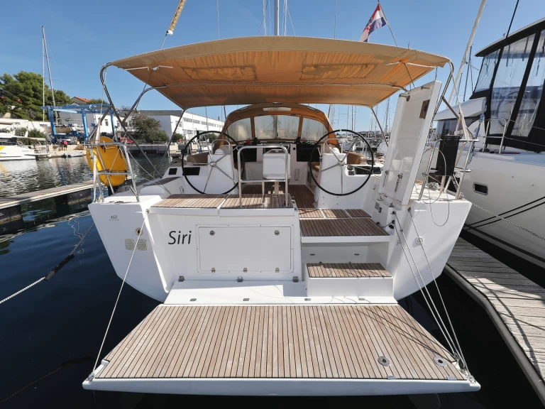 Dufour Dufour 460 Grand Large charter bareboat eller skeppad i Šibenik 