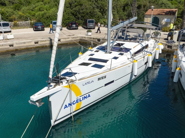 Yacht charter Trogir  billig Dufour 520 Grand Large