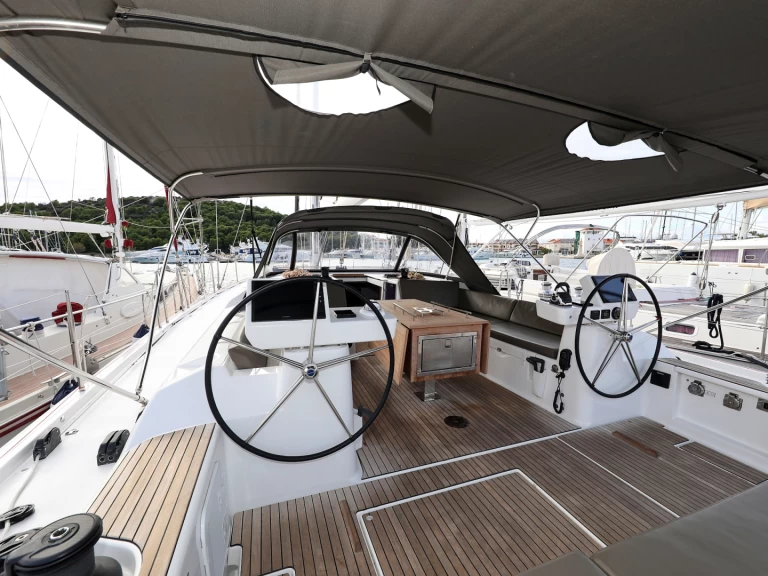 Uthyrning Segelbåt  Dufour med en båtlicens 