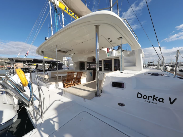 Båtuthyrning Lagoon Lagoon 450 i Šibenik  på Samboat 