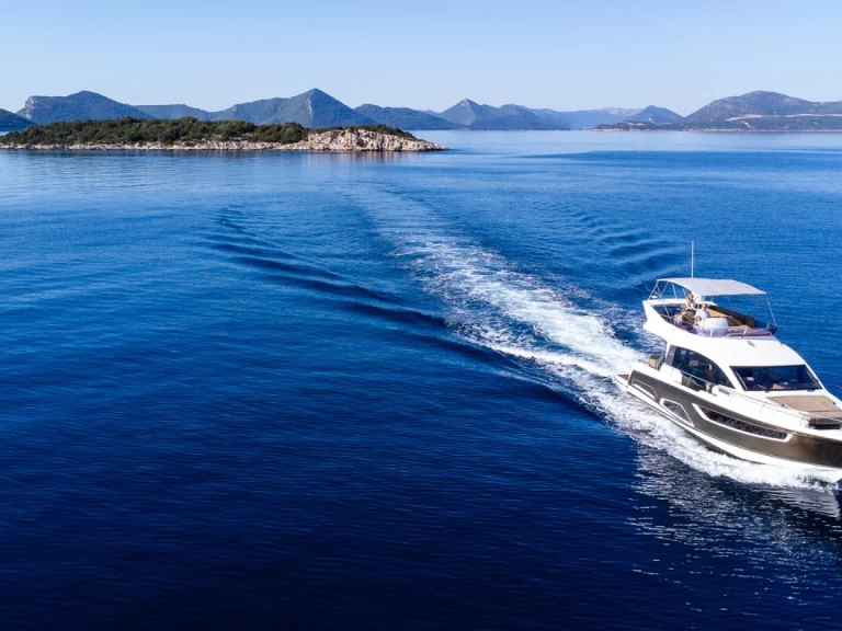 Uthyrning Dubrovnik - Sealine Sealine F430 av Samboat 