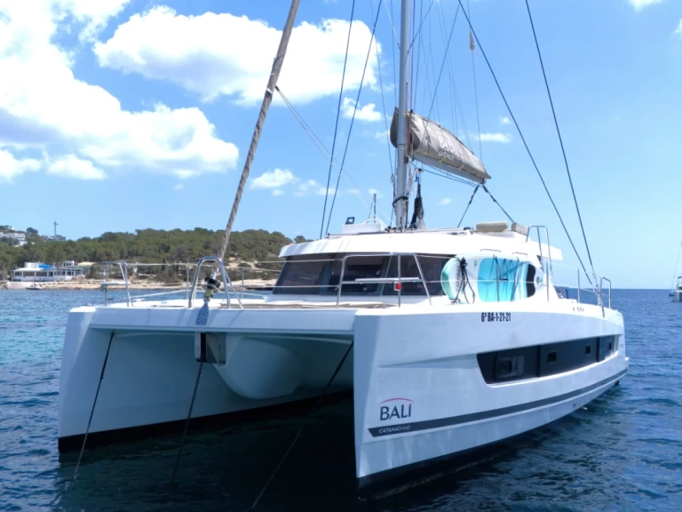 Hyr en Bali Bali Catspace Voile Ibiza Town 