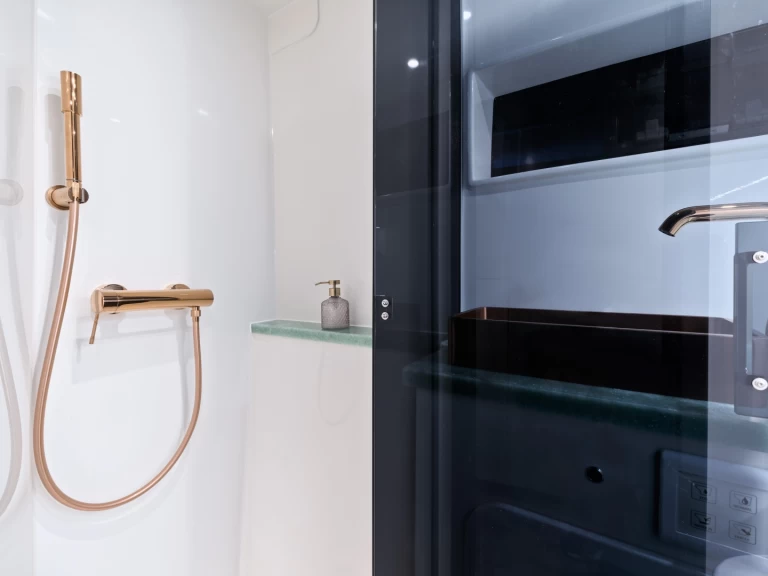 Uthyrning Katamaran  i Split  - Luna Luna 49