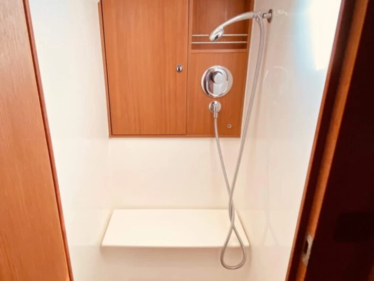 Yacht charter Kavála billig Cruiser 45