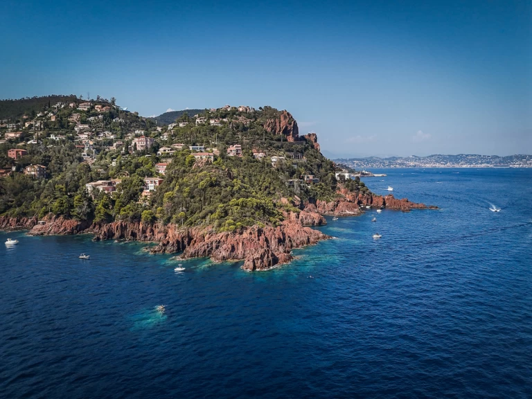 Yacht charter Cannes billig Fast 1100