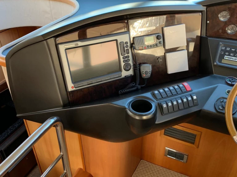 Hyr en Sunseeker Manhattan 50 Primošten  