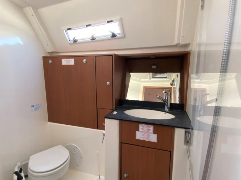 Hyr en Bavaria Bavaria 40 Sukošan 