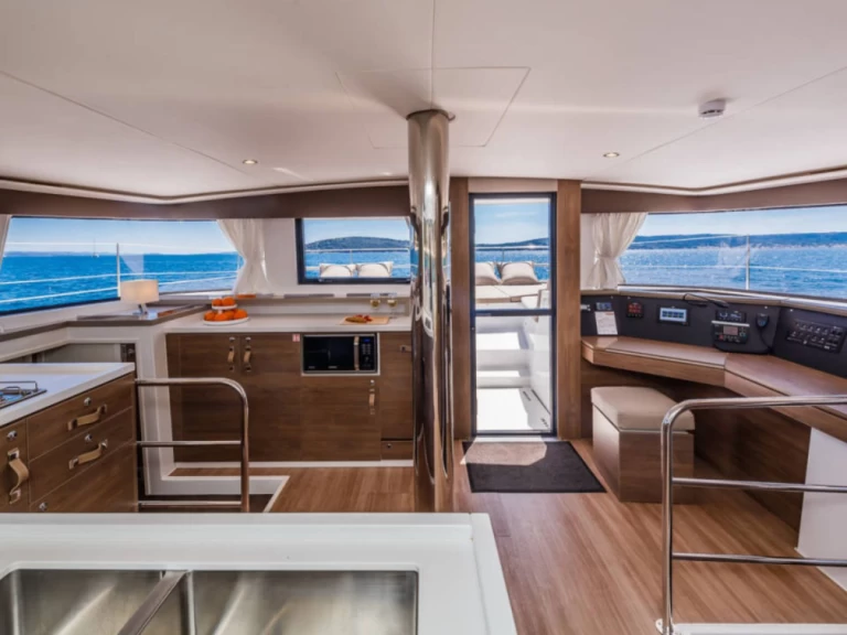 Katamaran  för uthyrning Cannigione till det bästa priset 