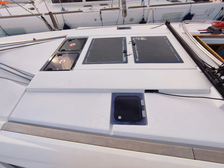 Båtuthyrning Jeanneau Sun Odyssey 519 i Lavrio på Samboat 