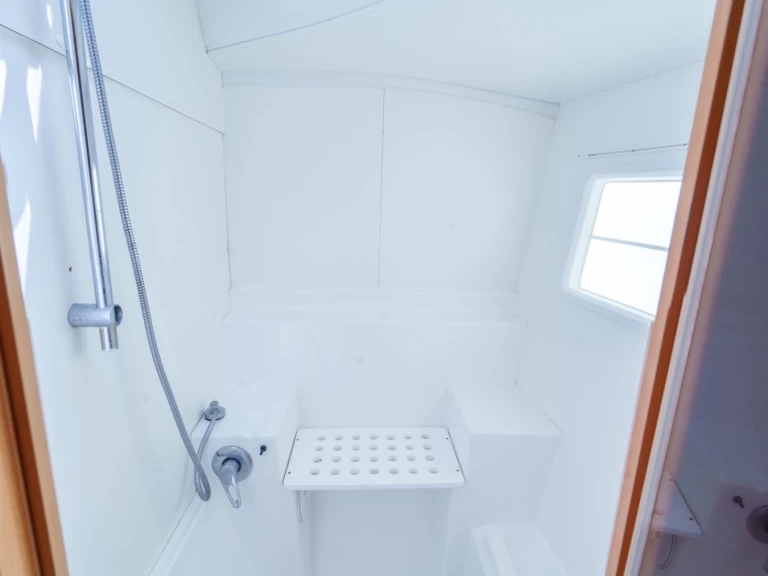 Yacht charter Tikehau billig Lagoon 380 S2