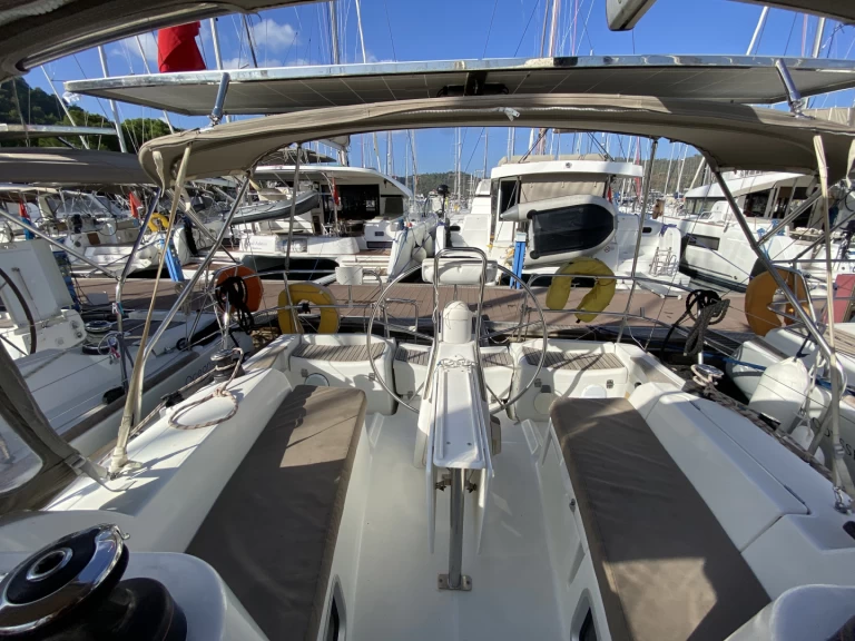 Hyr en Jeanneau Sun Odyssey 36i Fethiye 