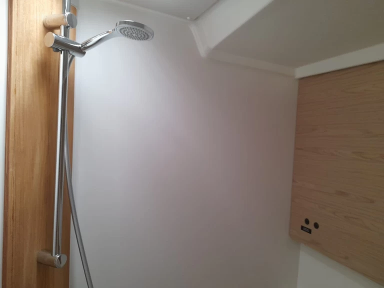 Yacht charter Lavrio billig First 53