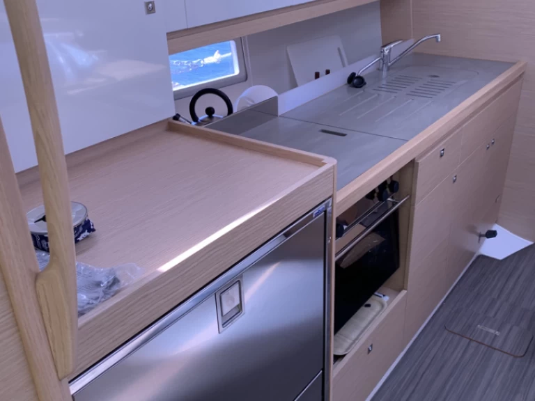 Uthyrning Rhodes (City) - Dufour Dufour 390 Grand Large av Samboat 