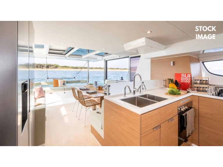 Yacht charter Cannigione billig Bali 4.6