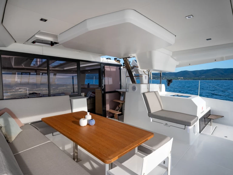 Hyr en Fountaine Pajot Tanna 47 Piombino 