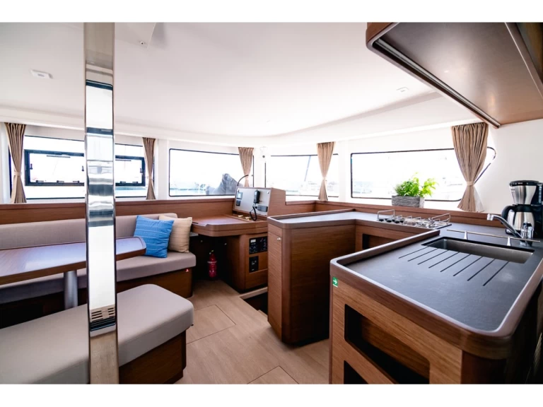 Uthyrning Toúrlos - Lagoon Lagoon 42 av Samboat 