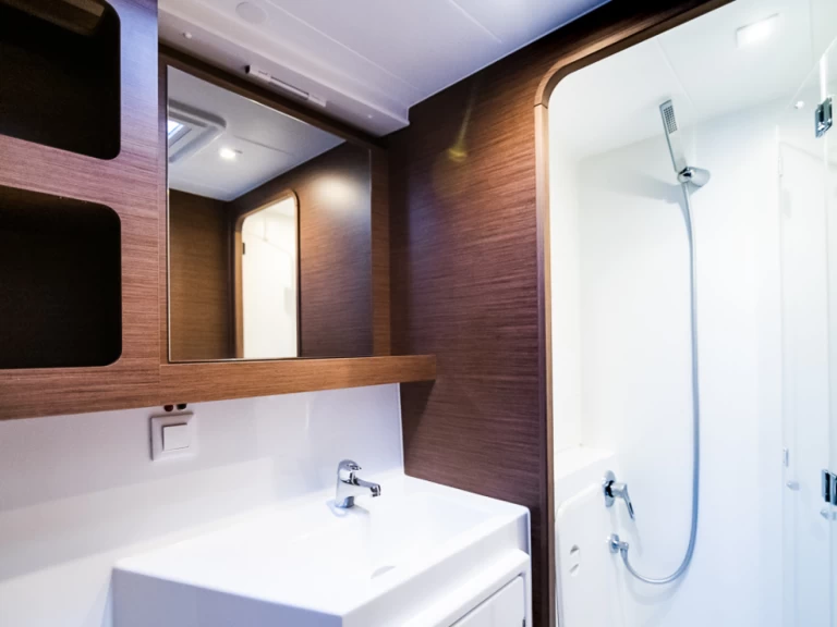 Hyr en Lagoon Lagoon 42 Toúrlos 