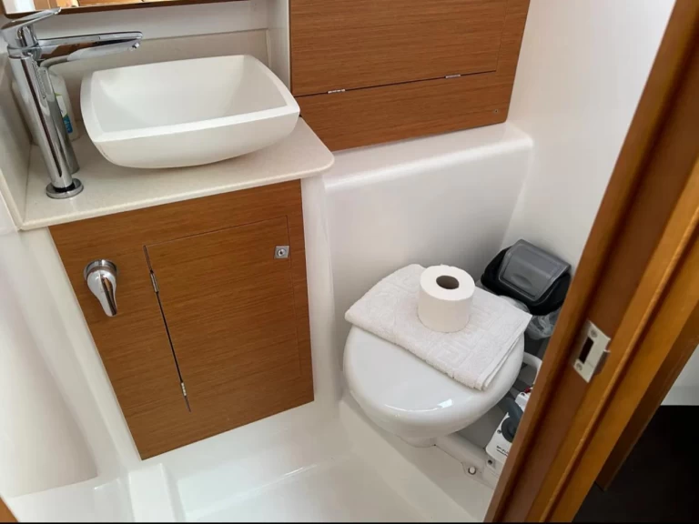 Hyra Segelbåt  med eller utan skeppare Dufour Orhaniye 