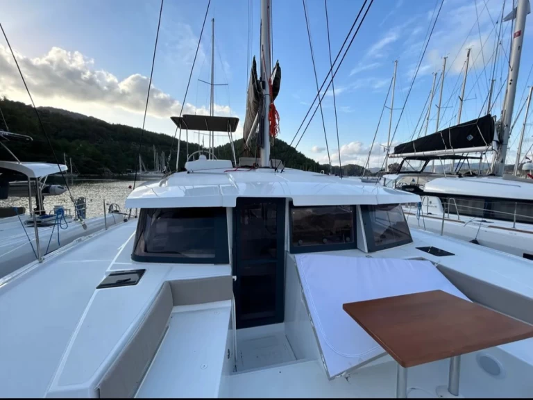 Yacht charter Orhaniye billig Bali 4.2