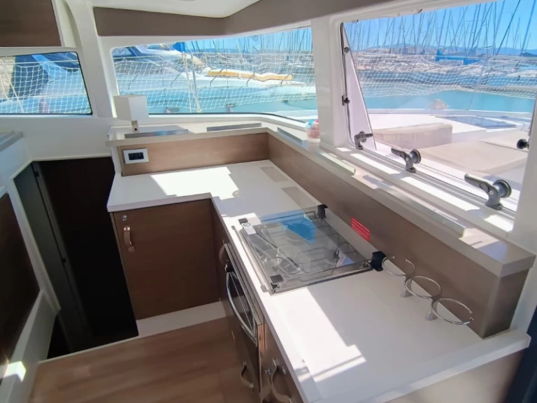 Hyr en Bali Bali 4.2 Capo d'Orlando 