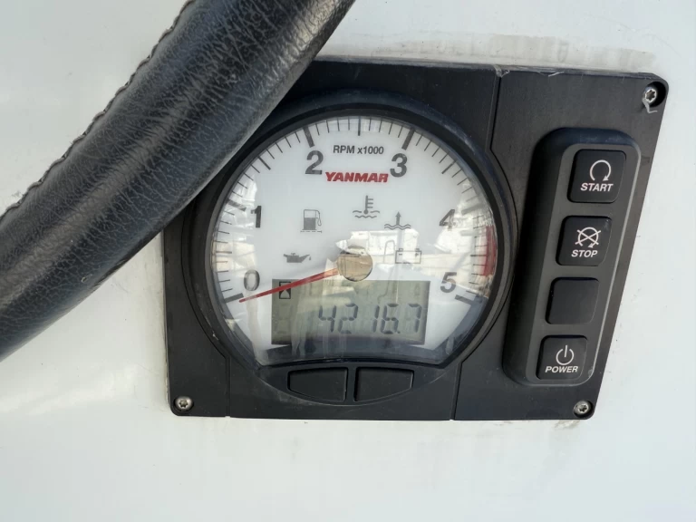 Hyr en Lagoon Lagoon 39 Lavrio 