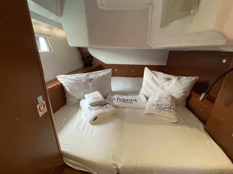 Yacht charter Adaköy billig Oceanis 45