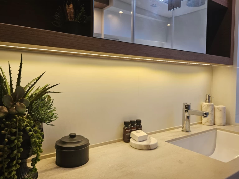 Lagoon Lagoon 50 charter bareboat eller skeppad i Fethiye