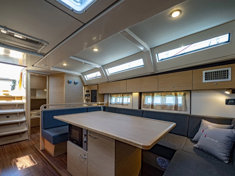 D&D Yacht D&D Kufner 50 charter bareboat eller skeppad i Fethiye