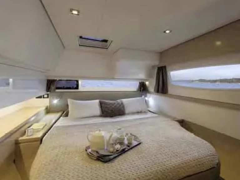 Hyra Katamaran  med eller utan skeppare Fountaine Pajot Fethiye 