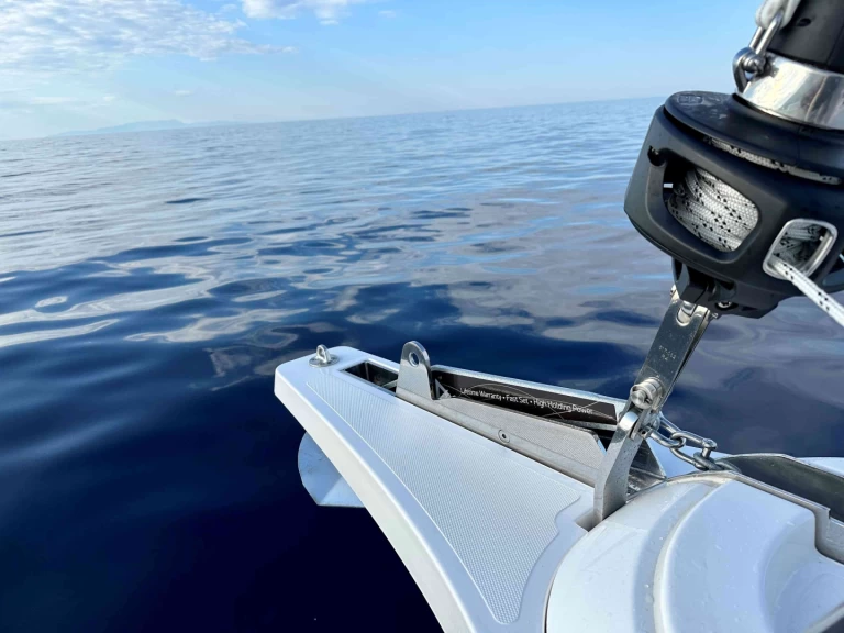 Yacht charter Nikiána billig Bavaria C42