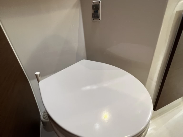 Uthyrning Katamaran  Lagoon med en båtlicens 