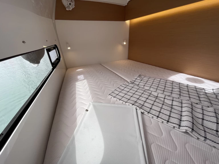 Uthyrning Katamaran  i San Miguel De Abona - Excess Excess 11