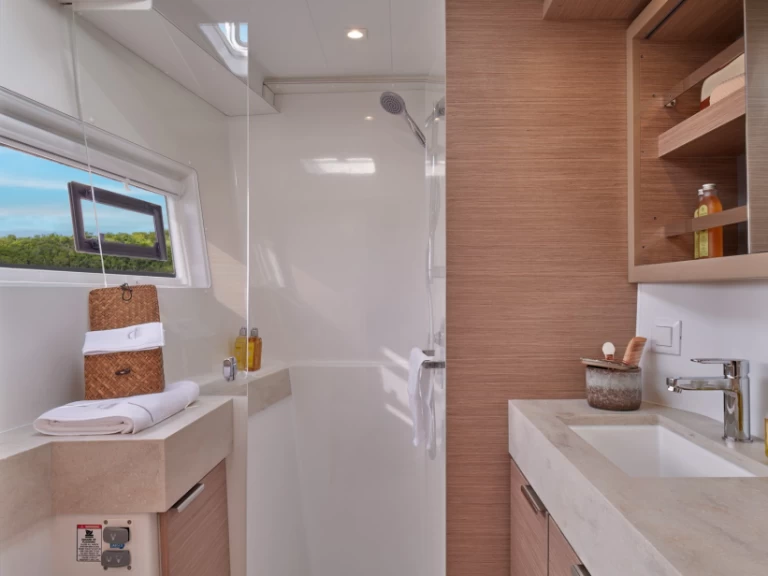 Katamaran  för uthyrning Sant Antoni de Portmany till det bästa priset 