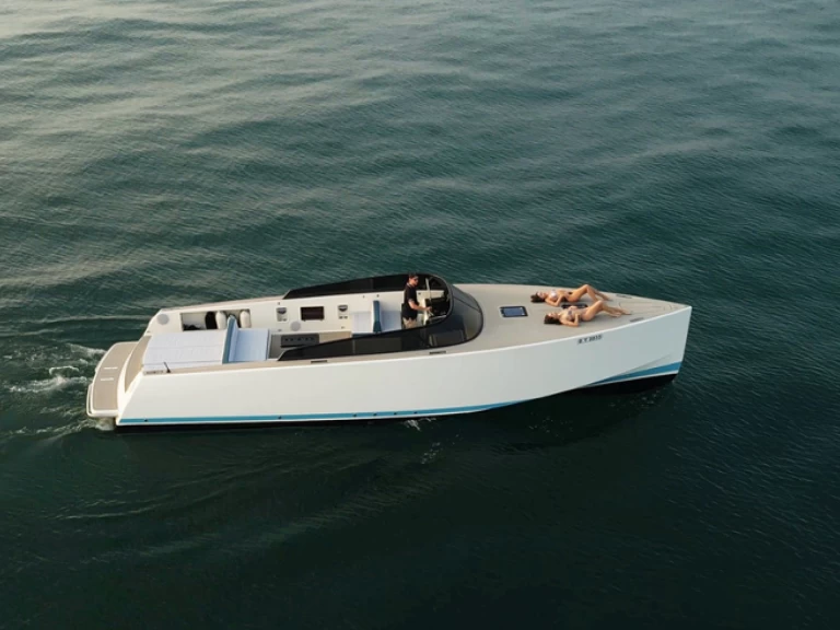 Uthyrning Motorbåt  i Dubai Marina - VanDutch VanDutch 40