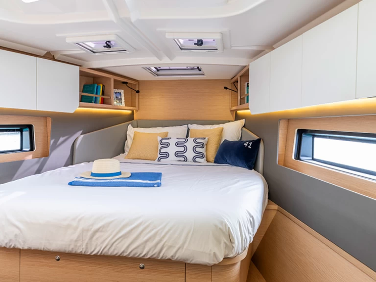 Uthyrning Segelbåt  Dufour med en båtlicens 