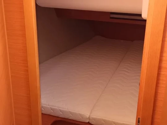 Segelbåt  för uthyrning Cagliari till det bästa priset 