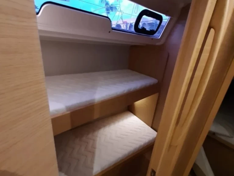 Uthyrning Palermo - Dufour Dufour 430 av Samboat 