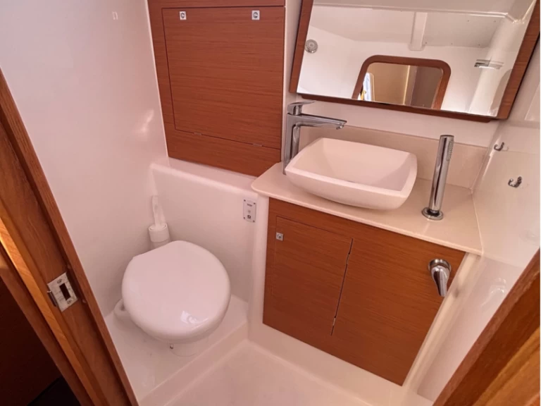 Segelbåt  för uthyrning Palermo till det bästa priset 